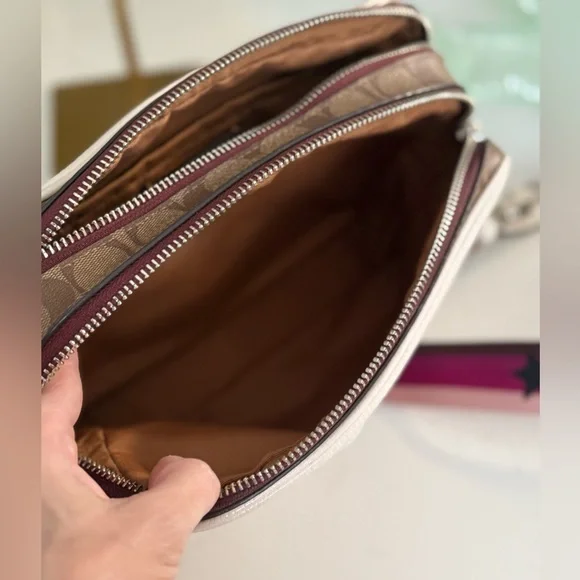 Coach x Star Wars Special Edition Crossbody Bag – Rare Collectible C3-PO - Picture 12 of 16